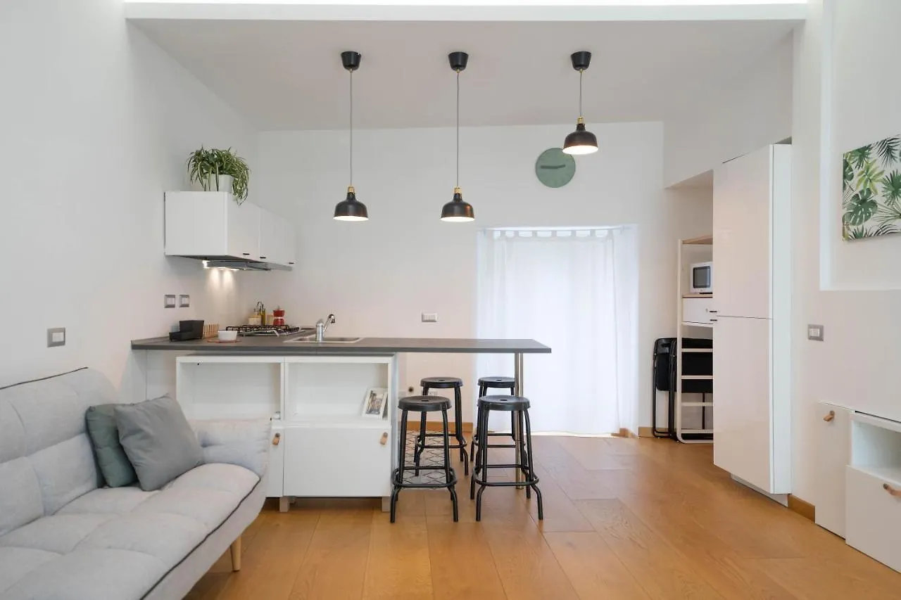 Andrea\'S Home By Dimorra contacts